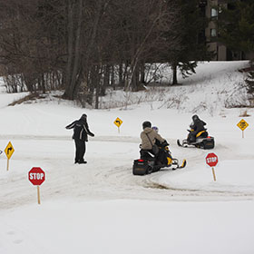 snowmobile tours in muskoka and haliburton