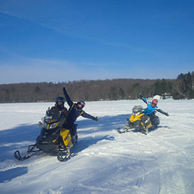 snowmobile tours muskoka and haliburton