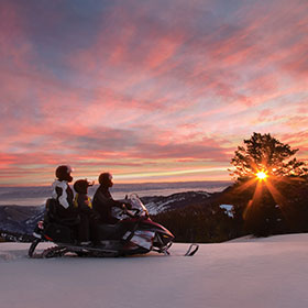 snowmobile tours muskoka and haliburton